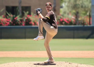 Victor Lizarraga, San Diego Padres